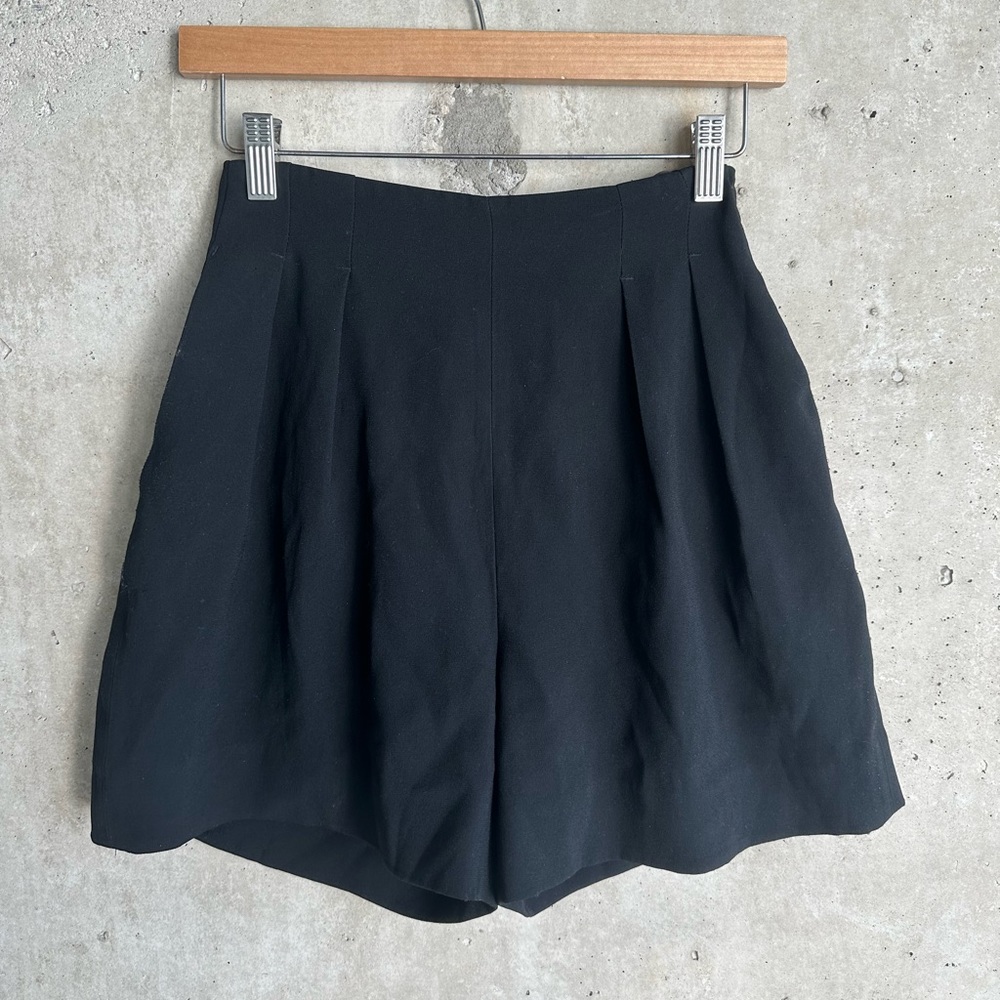 Babaton shorts, black, size 2
